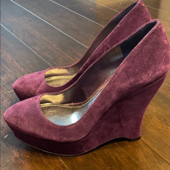 BCBG Purple Suede Pumps - Picture 3 of 4